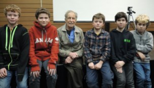 Tthe Mouuntaineer Scouts get to meet a legendary mountaineer! Fred explained during his presentation that he was first exposed to mountains as a Boy Scout. He would have been a member some time during the 1930s.